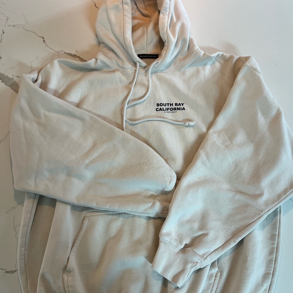 Brandy Melville Cream Sweatshirt Pullover